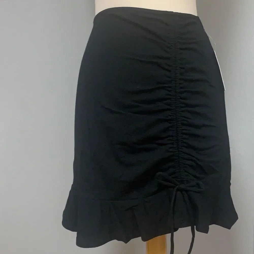 Juniors Ruched Flounce Black Skirt Coverup Size XS New‎